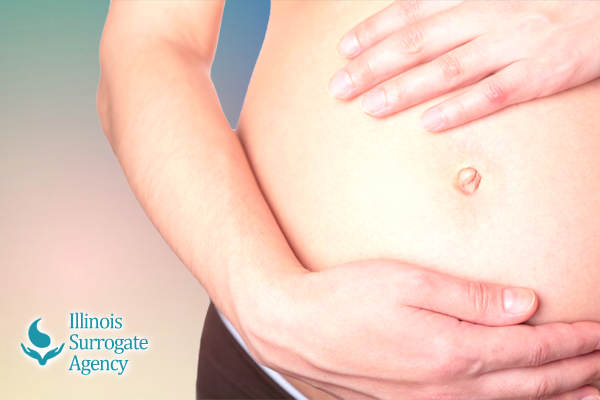 Surrogacy Info: Do You Get Paid To Be A Surrogate Mother in Illinois?